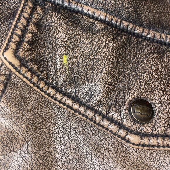 Levi's Men's Faux Leather Sherpa Lined Jacket Size Medium Faded Great Condtion - Picture 3 of 9